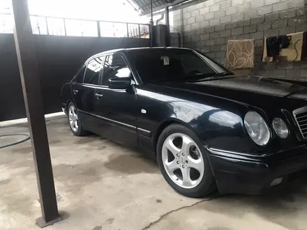 Mercedes-Benz E 280 1997 года за 3 300 000 тг. в Шымкент – фото 7