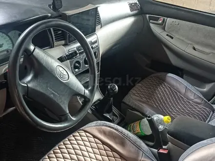 Toyota Corolla 2000 года за 2 699 999 тг. в Турара Рыскулова – фото 4