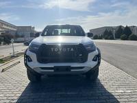 Toyota Hilux 2024 годаүшін28 500 000 тг. в Актау