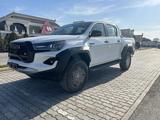 Toyota Hilux 2024 годаүшін28 500 000 тг. в Актау – фото 2