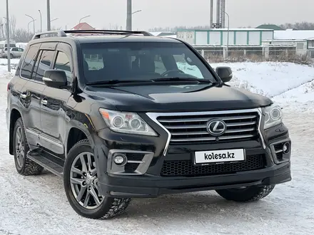 Lexus LX 570 2014 года за 29 000 000 тг. в Алматы – фото 2