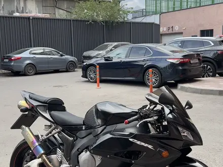 Honda  CBR 1000 RR/RA Fireblade 2004 года за 3 200 000 тг. в Алматы