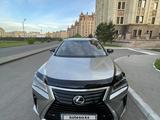 Lexus RX 200t 2019 годаүшін22 800 000 тг. в Астана – фото 2