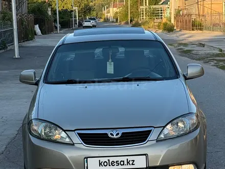 Daewoo Gentra 2014 года за 3 200 000 тг. в Шымкент – фото 3
