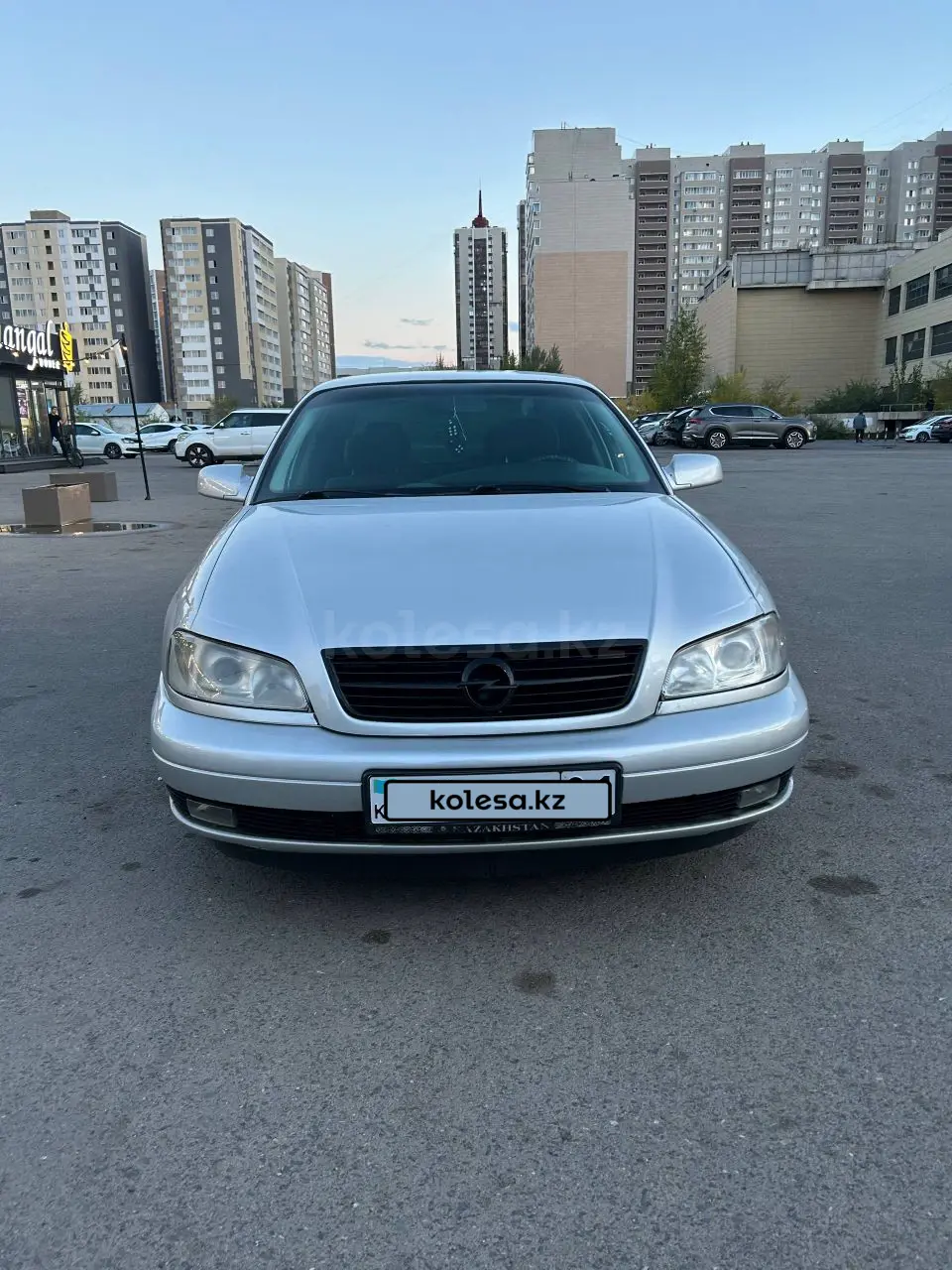 Opel Omega, 2002
