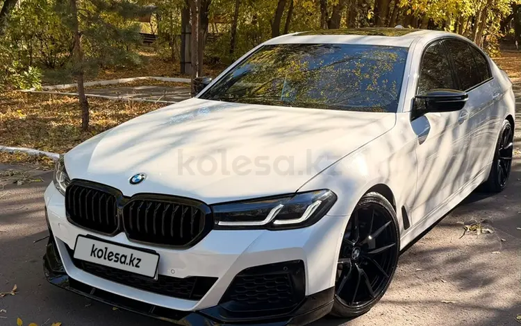 BMW 540 2018 года за 21 500 000 тг. в Алматы