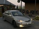 Toyota Camry 2003 года за 5 600 000 тг. в Уральск – фото 2