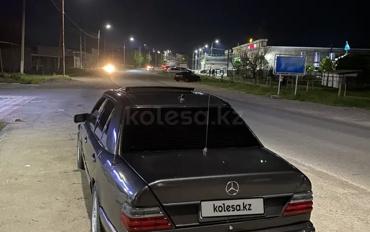 Mercedes-Benz E 230 1993 года за 1 300 000 тг. в Шымкент