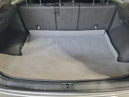 Volkswagen Tiguan 2018 года за 7 990 000 тг. в Алматы – фото 10