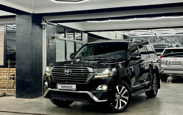 Toyota Land Cruiser 2016 года за 33 500 000 тг. в Алматы