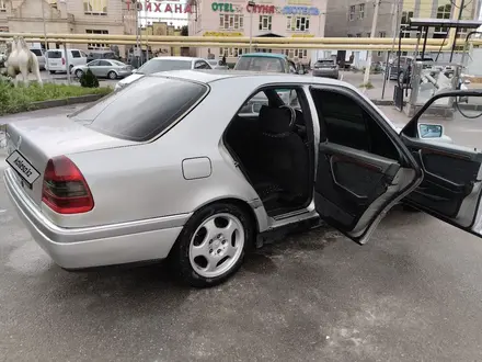 Mercedes-Benz C 280 1993 года за 2 100 000 тг. в Алматы – фото 6