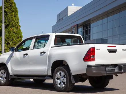 Toyota Hilux Comfort 2022 года за 20 500 000 тг. в Алматы – фото 4