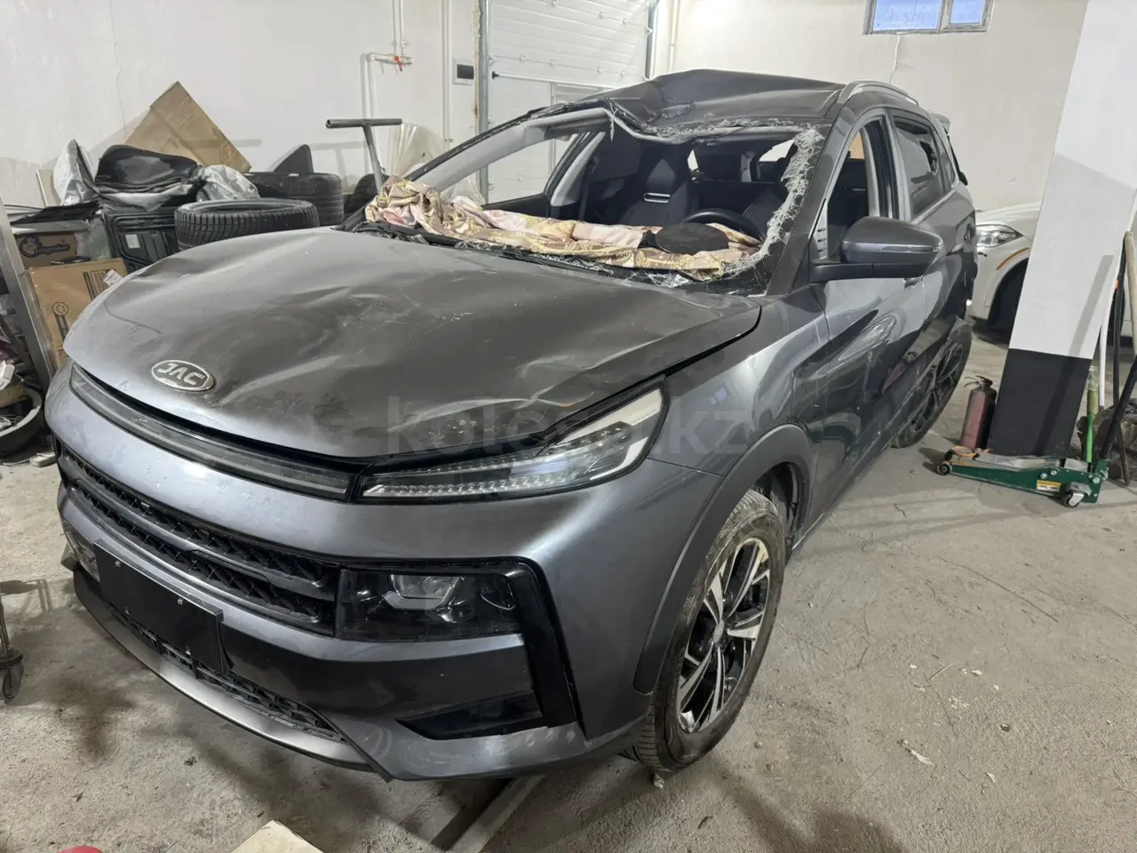 JAC JS6, 2022