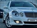 Mercedes-Benz E 320 2004 годаүшін8 500 000 тг. в Караганда – фото 5