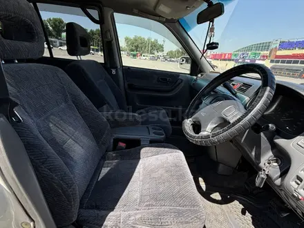 Honda CR-V 1998 года за 2 850 000 тг. в Алматы – фото 11