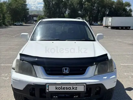 Honda CR-V 1998 года за 2 850 000 тг. в Алматы – фото 2