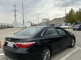 Toyota Camry 2015 годаfor7 100 000 тг. в Актау – фото 4