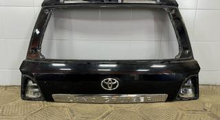 Крышка багажника Toyota Land Cruiser 200 за 65 000 тг. в Астана