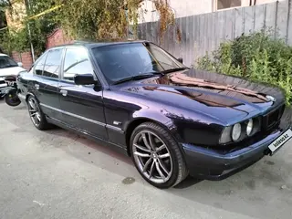 BMW 525
