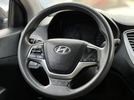 Hyundai Accent 2022 года за 6 800 000 тг. в Алматы – фото 19