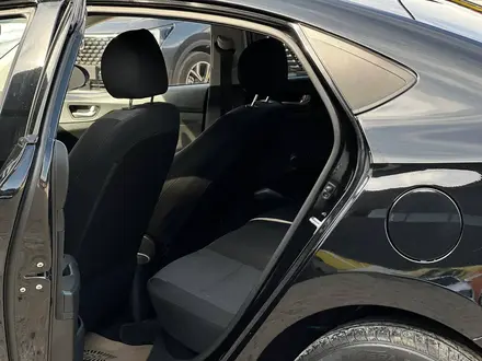 Hyundai Accent 2022 года за 6 800 000 тг. в Алматы – фото 28