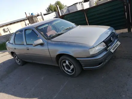 Opel Vectra 1990 года за 1 100 000 тг. в Астана – фото 2