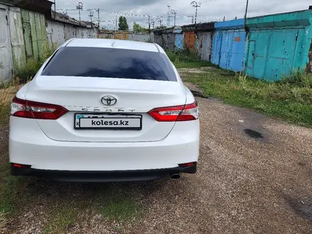 Toyota Camry 2018 года за 12 700 000 тг. в Аксу – фото 5