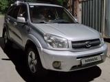 Toyota RAV4 2004 года за 5 500 000 тг. в Алматы – фото 2