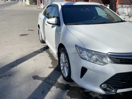 Toyota Camry 2015 года за 10 000 000 тг. в Алматы – фото 2