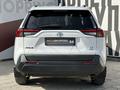 Toyota RAV4 2020 года за 10 880 000 тг. в Актобе – фото 4