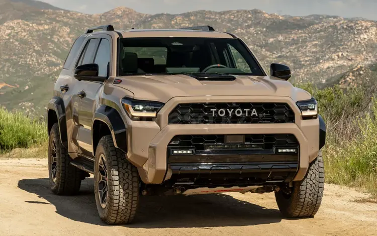 Toyota 4Runner 2025 годаfor28 000 000 тг. в Алматы