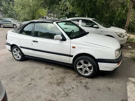 Volkswagen Golf 1995 года за 700 000 тг. в Алматы – фото 8