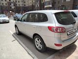 Hyundai Santa Fe 2011 года за 8 155 000 тг. в Актау – фото 3