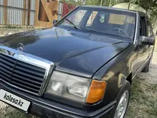 Mercedes-Benz E-Class, 1993