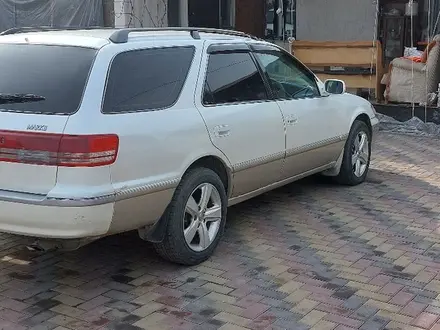 Toyota Mark II Qualis 1997 года за 3 500 000 тг. в Алматы – фото 3