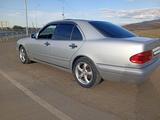 Mercedes-Benz E 240 1999 годаfor3 500 000 тг. в Талдыкорган – фото 4