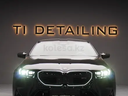 BMW M5 2024 года за 95 000 000 тг. в Алматы – фото 11