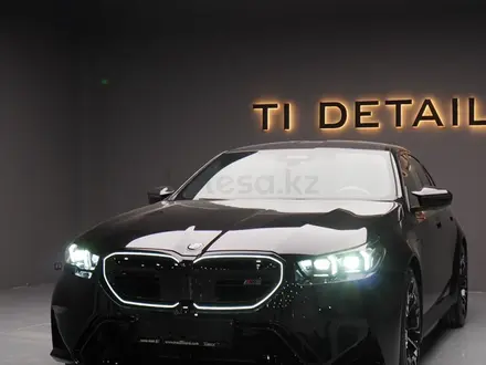 BMW M5 2024 года за 95 000 000 тг. в Алматы – фото 9