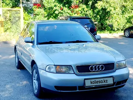 Audi A4 1996 года за 2 300 000 тг. в Талдыкорган – фото 2
