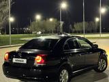 Toyota Avensis 2004 года за 2 900 000 тг. в Астана – фото 3