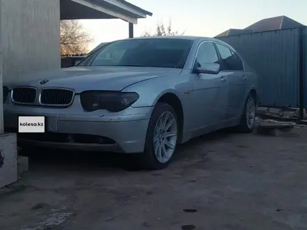 BMW 735 2005 года за 2 100 000 тг. в Актобе – фото 2