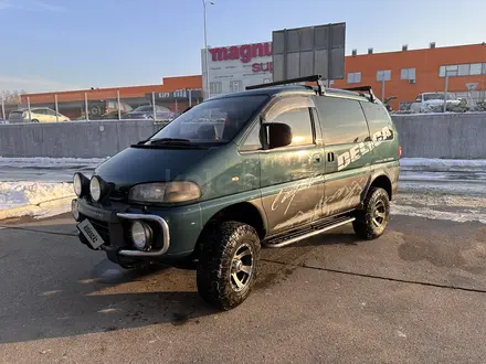 Mitsubishi Delica 1995 года за 6 200 000 тг. в Алматы – фото 2