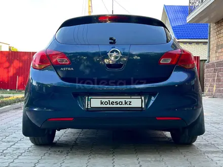 Opel Astra 2012 года за 3 500 000 тг. в Караганда – фото 7