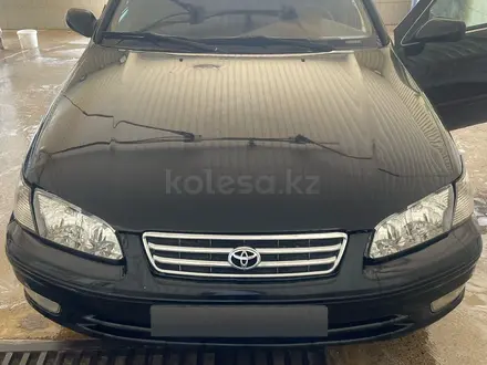 Toyota Camry 2000 года за 3 000 000 тг. в Жанаозен – фото 5