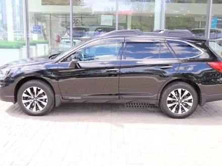 Subaru Outback Premium 2017 года за 10 400 000 тг. в Астана – фото 2