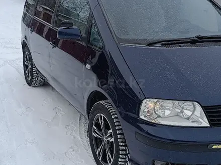 Volkswagen Sharan 2001 года за 4 500 000 тг. в Астана – фото 3