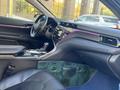Toyota Camry 2020 года за 10 500 000 тг. в Караганда – фото 19