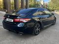Toyota Camry 2020 года за 10 500 000 тг. в Караганда – фото 6