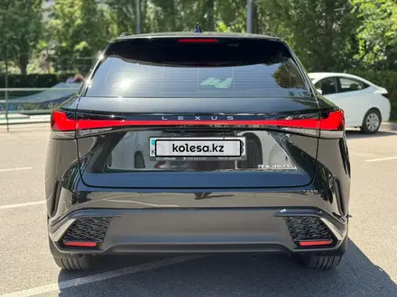 Lexus RX 350 F Sport+ 2024 года за 38 890 000 тг. в Алматы – фото 5