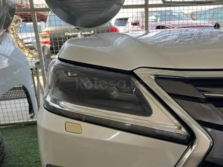 Lexus LX570 2010-2018 морда бампер фара капот за 100 000 тг. в Алматы – фото 9